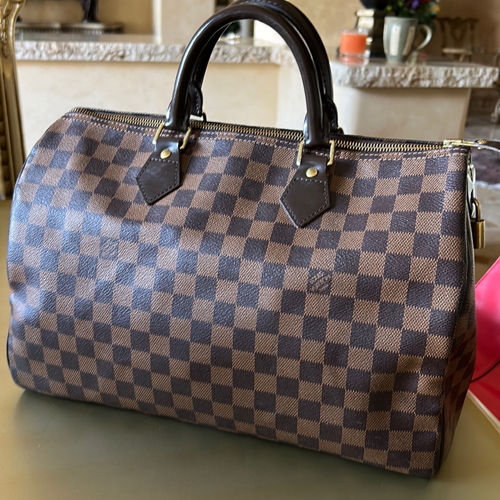 Louis Vuitton Speedy 40 in Damier Ebene